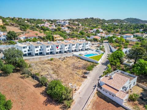 SÃO BRÁS DE ALPORTEL - Fantástico Lote de terreno para construção com projeto aprovado para moradia