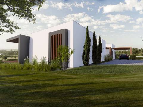 Terreno com projecto aprovado, inserido num Golfe Resort