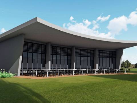 Terreno com projecto aprovado, inserido num Golfe Resort