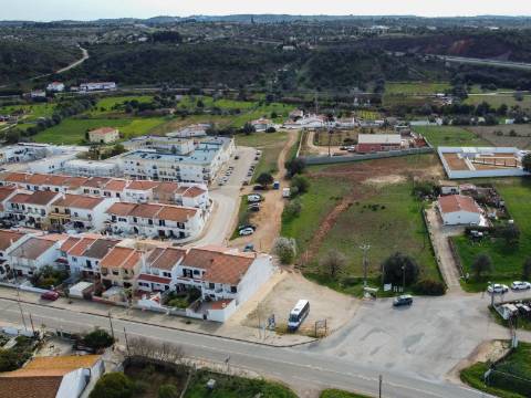 Bensafrim - Terreno para urbanização para construção de 11 Moradias