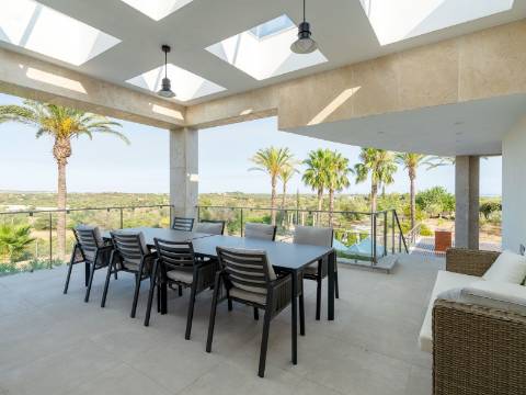 ESTOI - Mansão de Campo de Luxo com 6 Quartos e Vista Mar