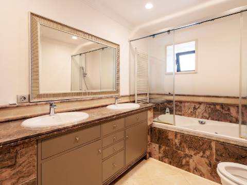 ESTOI - Mansão de Campo de Luxo com 6 Quartos e Vista Mar