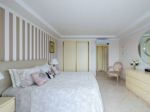 VALE FORMOSO - Charmosa Moradia T3+1 com piscina