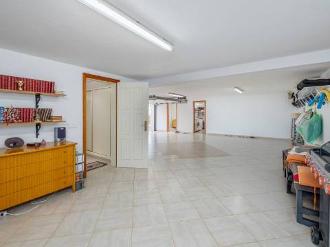 VALE FORMOSO - Charmosa Moradia T3+1 com piscina