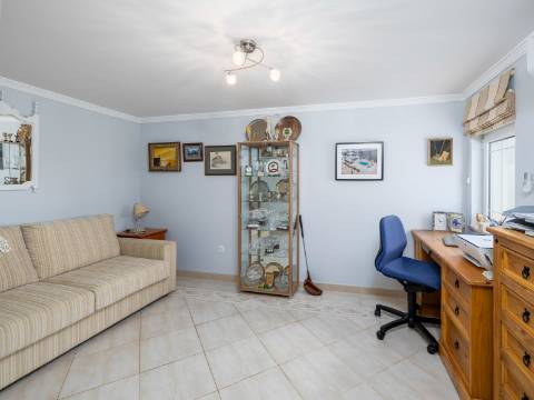 VALE FORMOSO - Charmosa Moradia T3+1 com piscina