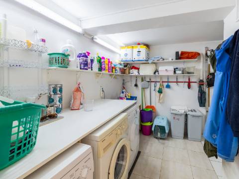 VALE FORMOSO - Charmosa Moradia T3+1 com piscina