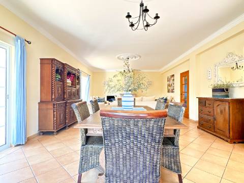 VALE FORMOSO - Vivenda V4 Para Venda