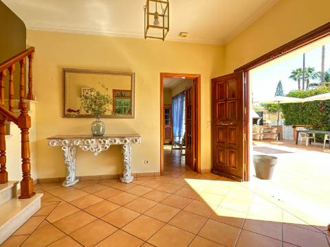 VALE FORMOSO - Vivenda V4 Para Venda