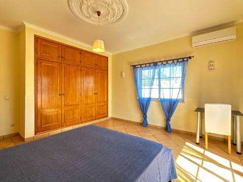 VALE FORMOSO - Vivenda V4 Para Venda