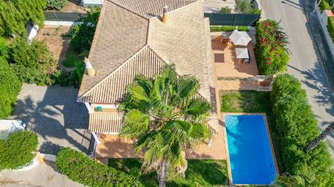 VALE FORMOSO - Vivenda V4 Para Venda