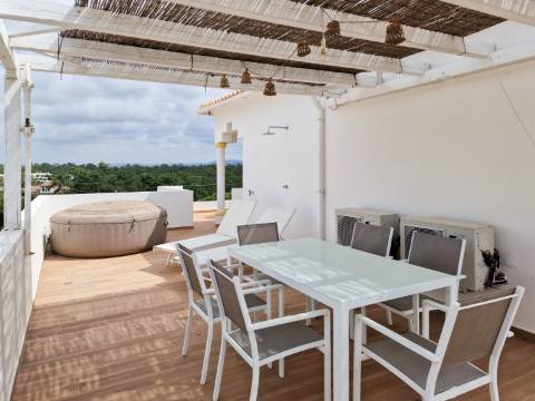 QUINTA DAS SALINAS - PENTHOUSE T1+2 em Vale do Garrão