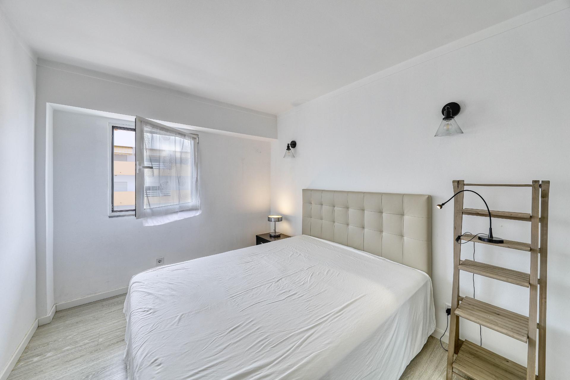 QUARTEIRA - Apartamento T2 com VISTA MAR