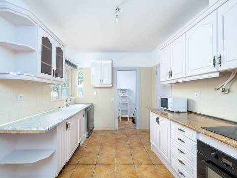 ALMANCIL (AREEIRO) - Moradia Geminada V2+1 com Piscina privada para Venda