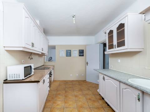 ALMANCIL (AREEIRO) - Moradia Geminada V2+1 com Piscina privada para Venda