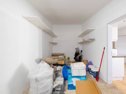 ALMANCIL (AREEIRO) - Moradia Geminada V2+1 com Piscina privada para Venda