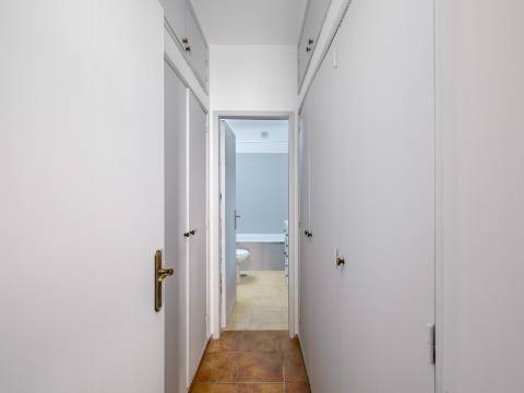 ALMANCIL (AREEIRO) - Moradia Geminada V2+1 com Piscina privada para Venda