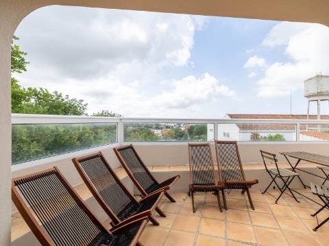 ALMANCIL (AREEIRO) - Moradia Geminada V2+1 com Piscina privada para Venda