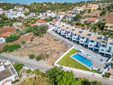 SÃO BRÁS DE ALPORTEL - Fantástico Lote de terreno para construção com projeto aprovado para moradia