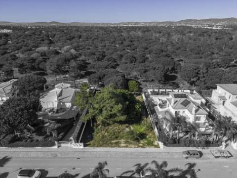 VARANDAS DO LAGO - Terreno para construção perto da praia