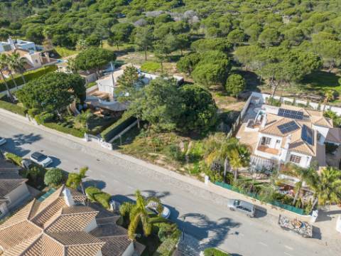 VARANDAS DO LAGO - Terreno para construção perto da praia