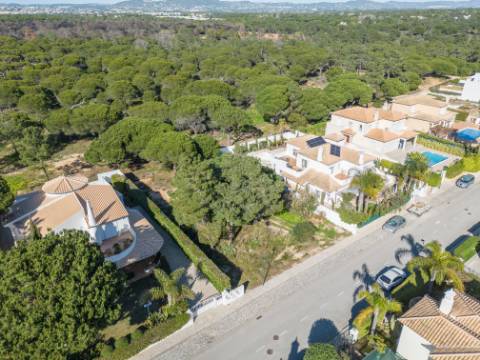 VARANDAS DO LAGO - Terreno para construção perto da praia