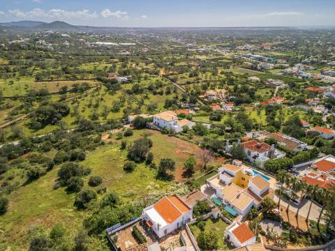 BOLIQUEIME - Moradia com VISTA MAR, 6+1 Quartos, Piscina, 11 minutos da praia da Falésia