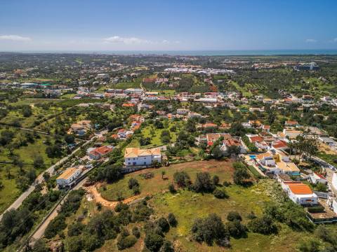 BOLIQUEIME - Moradia com VISTA MAR, 6+1 Quartos, Piscina, 11 minutos da praia da Falésia