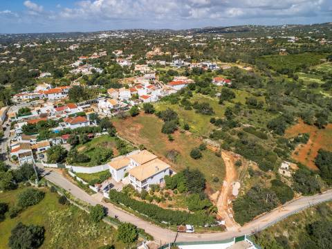 BOLIQUEIME - Moradia com VISTA MAR, 6+1 Quartos, Piscina, 11 minutos da praia da Falésia
