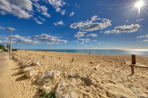 Apartamento T3 frente Mar, Quarteira