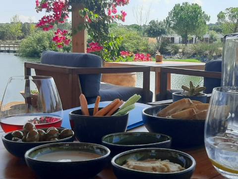 Moradia T3+1 quartos e vista desafogada no Alentejo