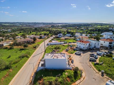 Portimão - Moradia nova com piscina e VISTA para a RIA DE ALVOR
