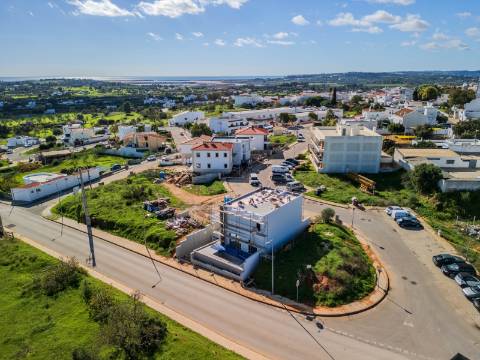 Portimão - Moradia nova com piscina e VISTA para a RIA DE ALVOR
