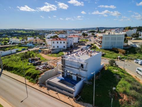 Portimão - Moradia nova com piscina e VISTA para a RIA DE ALVOR