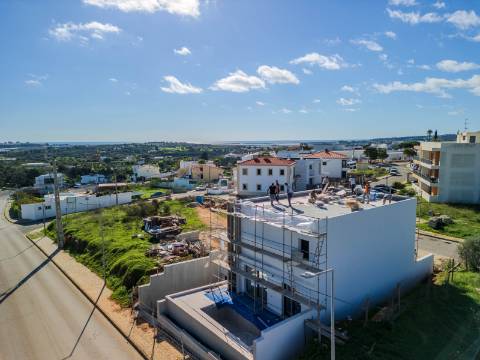 Portimão - Moradia nova com piscina e VISTA para a RIA DE ALVOR