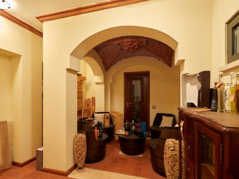 LOULÉ - Moradia de luxo com 4+1 quartos + Escritório, jardins, piscina aquecida e garagem