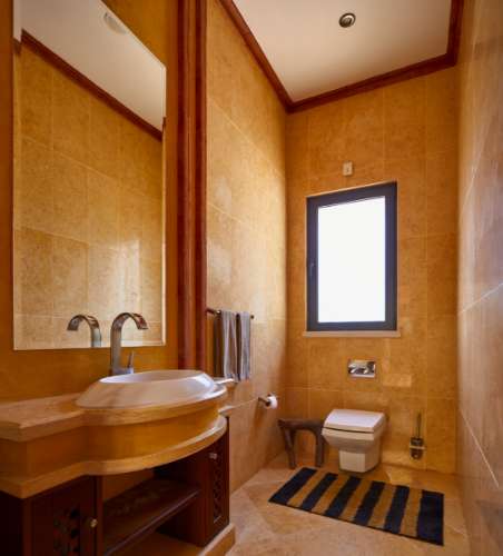 LOULÉ - Moradia de luxo com 4+1 quartos + Escritório, jardins, piscina aquecida e garagem