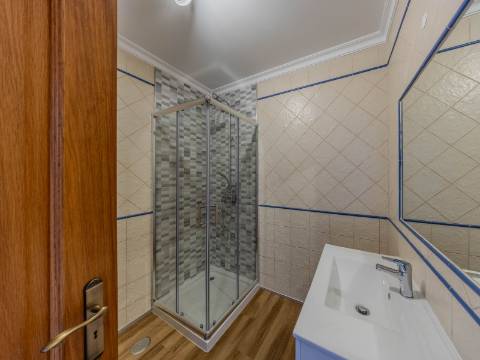 Loulé - Moradia com 3 Quartos em urbanização tranquila