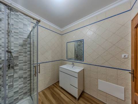 Loulé - Moradia com 3 Quartos em urbanização tranquila