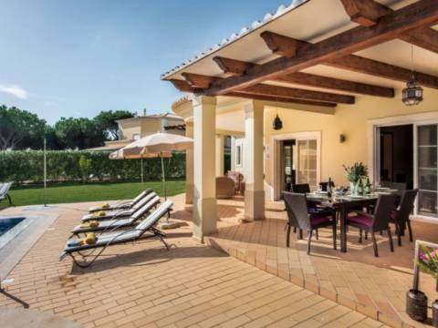 VILA SOL - Moradia de 4 Quartos em Vilamoura, Propriedade de Golfe