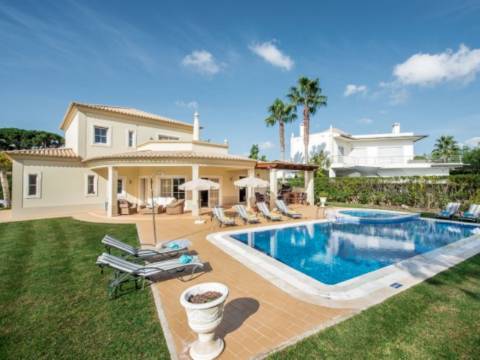 VILA SOL - Moradia de 4 Quartos em Vilamoura, Propriedade de Golfe