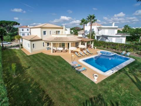 VILA SOL - Moradia de 4 Quartos em Vilamoura, Propriedade de Golfe