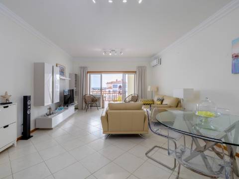 VILAMOURA - Apartamento T2 com VISTA MAR em exclusivo condomínio privado com piscina