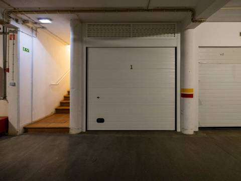 VILAMOURA - Apartamento T2 em exclusivo condomínio privado com piscina