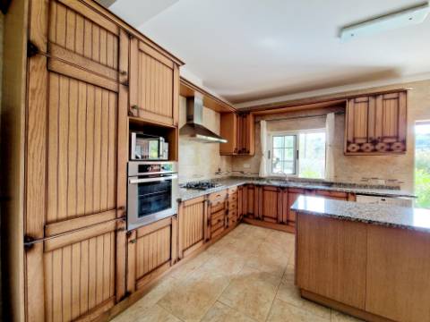 ESTOI - Magnifica moradia de 4 quartos