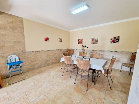 ESTOI - Magnifica moradia de 4 quartos