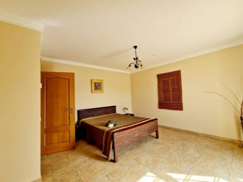 ESTOI - Magnifica moradia de 4 quartos