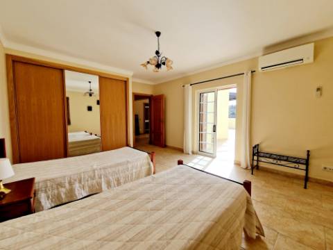 ESTOI - Magnifica moradia de 4 quartos