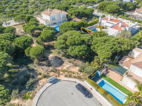 VARANDAS DO LAGO - Terreno para construção perto da praia