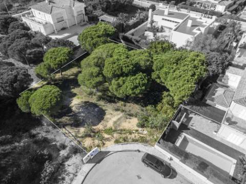 VARANDAS DO LAGO - Terreno para construção perto da praia