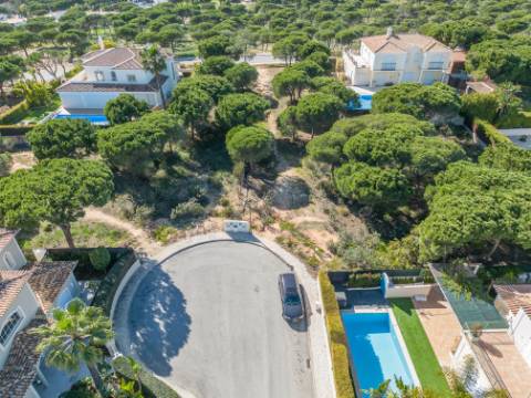 VARANDAS DO LAGO - Terreno para construção perto da praia